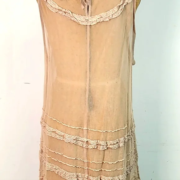 Magnolia Pearl Women's Blush Layered Midi Dress - Picture 13 of 16